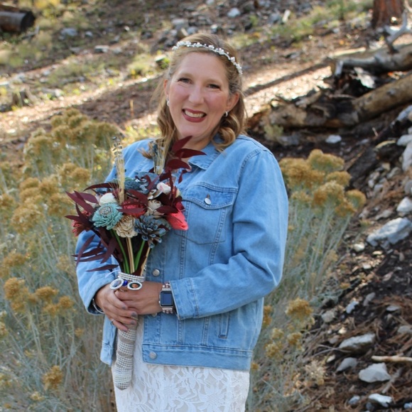 Denim “The Bride” jacket from David’s Bridal, size L - Picture 6 of 6